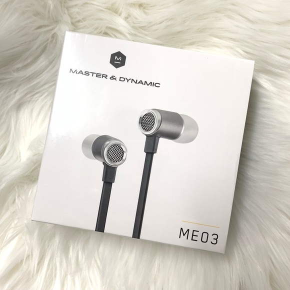 🆕Master & Dynamic Earphones🆕